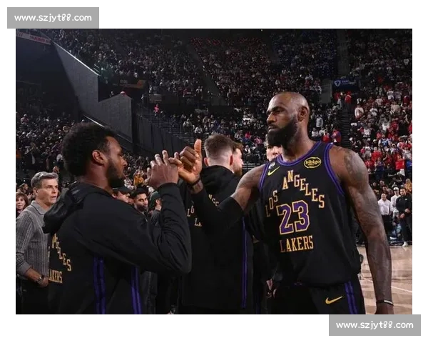 湖人火箭第五场激战精彩回顾詹姆斯带队冲击胜利季后赛生死战